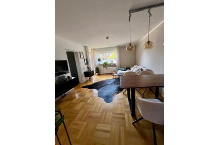 Frisch renovierte 1,5-Zi.-Wohnung mit Balkon und Einbauküche - Dillingen an der Donau