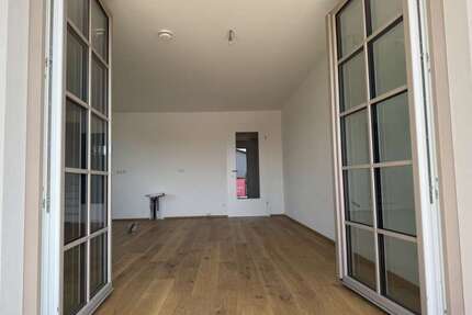 Wohnung zum Kaufen in Saaldorf-Surheim 488.000,00 € 84.13 m²