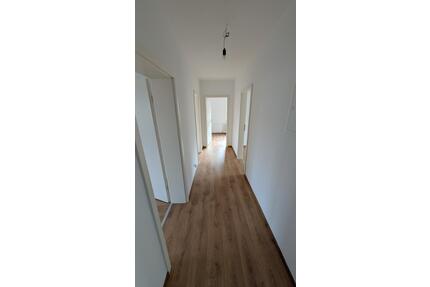 Helle 2,5 Raum Wohnung mit WBS - 297,00&nbsp;EUR Kaltmiete, ca.&nbsp; 66,00&nbsp;m&sup2; in Gelsenkirchen (PLZ: 45888) Gelsenkirchen-Mitte