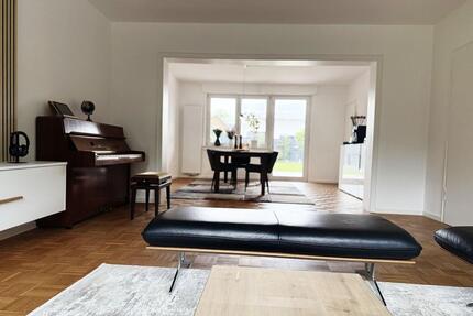 Haus mit Garage und PV-Anlage - 580.000,00&nbsp;EUR Kaufpreis, ca.&nbsp; 165,00&nbsp;m&sup2; in Waltrop (PLZ: 45731)