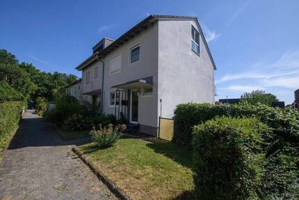 Schönes, helles Reihenendhaus Top Lage Wiesbaden-Sonnenberg