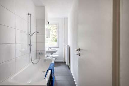 Wohnung zum Mieten in Lostau 240,00 € 31 m²