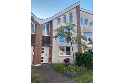 Familienfreundliches Reihenhaus mit 4,5 Zimmern in Mülheim - Mülheim an der Ruhr Linksruhr