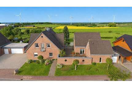 Haus zum Kaufen in Nideggen 1.550.000,00 € 313.5 m²
