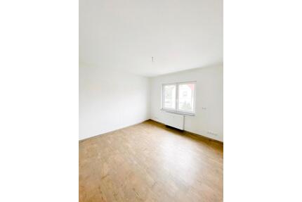 Attraktive Maisonettewohnung in Möser - 4 Zimmer - 2 Bäder - Möckern