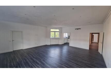 Hochwertige 3 - Zimmer- Wohnung Nähe Uniklinik in Magdeburg zu vermieten