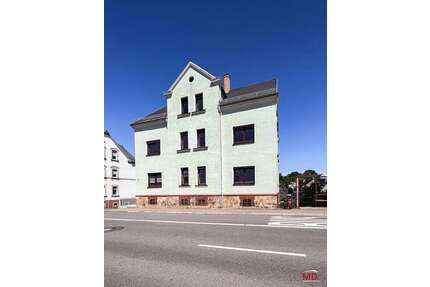 Haus zum Kaufen in Oelsnitz 275.000,00 € 392 m²
