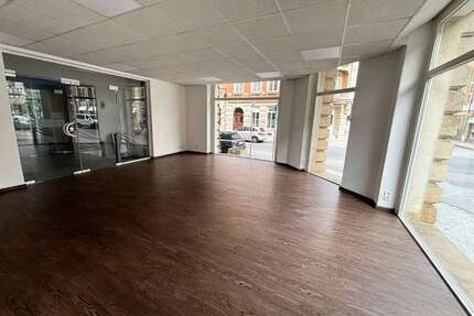 Einzelhandel in Pirna 1.100,00 € 110.7 m²