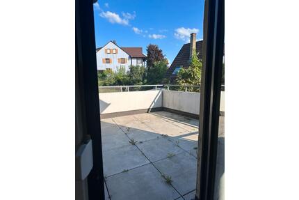 Helle 5-Zimmer-Wohnung mit Balkon in Remseck, Neckarrems - Remseck am Neckar