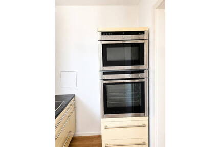 Sofort verfügbar! Moderne 3-Zi.-Wohnung mit Balkon & Stellplatz - Leonbeg Gebersheim