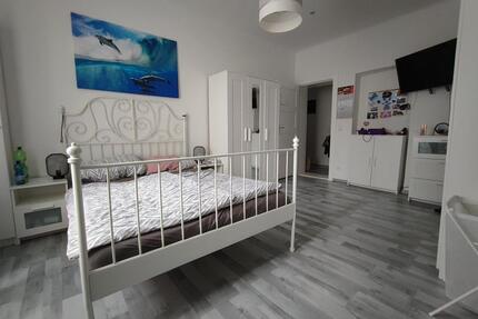 Helles Zimmer in 2er-WG frei all inclusive! Girls only - Berlin Reinickendorf
