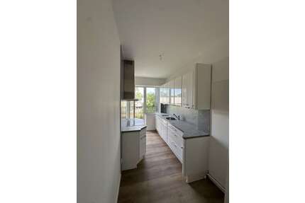 Wohnung zum Mieten in Neuss 1.200,00 € 81 m²