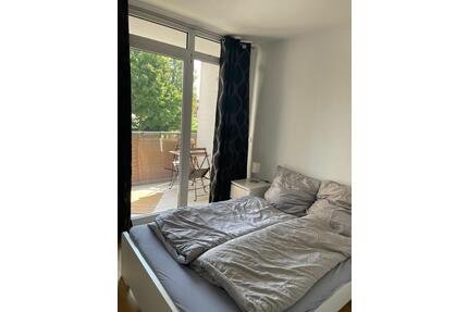 Mobilierte 1-Zimmerwohnung mit Pantryküche u. Balkon - Osnabrück Nahne