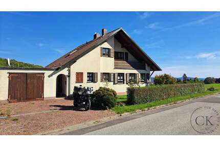 Haus zum Kaufen in Fladungen 300.000,00 € 125 m²