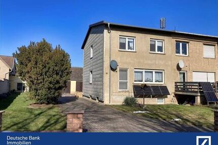 Raum für Entfaltung: Solides Haus auf weitläufigem Grundstück! - Wallhausen