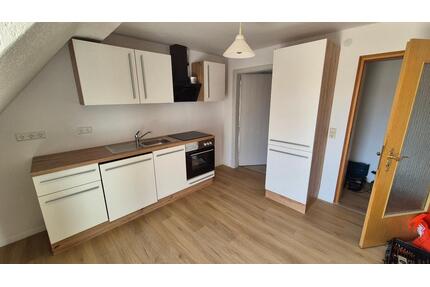 2 Zi Maisonette Whg. zentrumsnah neu renoviert,große Dachterrasse - Deißlingen