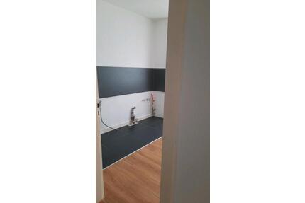 Teilrenovierte 2 Zimmerwohnung in Müllheim