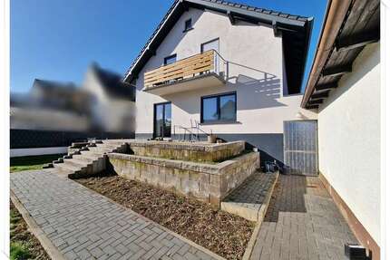 Haus zum Kaufen in Hahnheim 640.000,00 € 155 m²