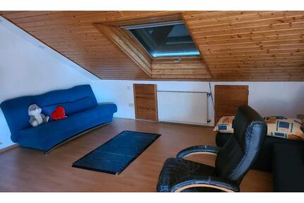 Dachgeschosszimmer zu vermieten - Bottrop Batenbrock