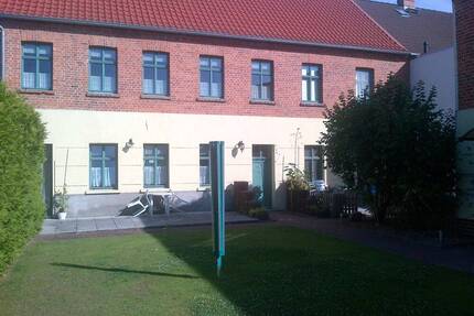 gemütliche 2-Zimmer-Wohnung, sehr ruhige Lage - Wittenberge