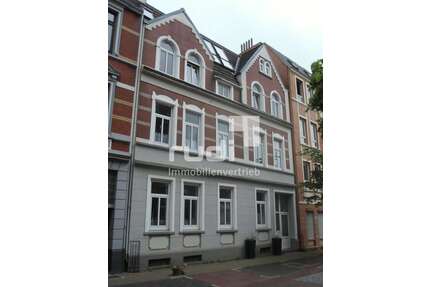 Wohnung zum Kaufen in Bremerhaven 118.000,00 € 86.98 m²
