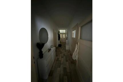 Wohnung 4 Raum - 710,00&nbsp;EUR Kaltmiete, ca.&nbsp; 88,00&nbsp;m&sup2; in Apolda (PLZ: 99510)