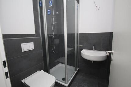 2 ZKB Wohnung in Varel Stadtmitte in 2023 frisch renoviert zu vermieten