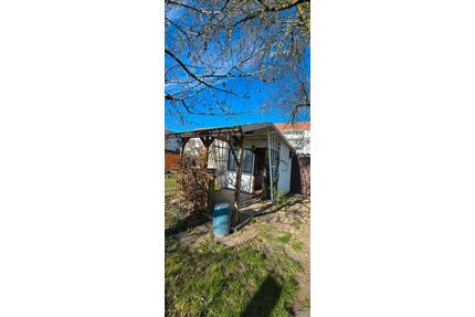 Garten zu vergeben - 600,00&nbsp;EUR Kaltmiete, ca.&nbsp; 0,00&nbsp;m&sup2; in Plauen (PLZ: 08529) Alt Chrieschwitz