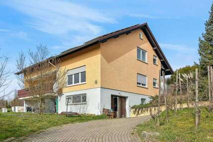 Haus zum Kaufen in Östringen 649.000,00 € 300 m²