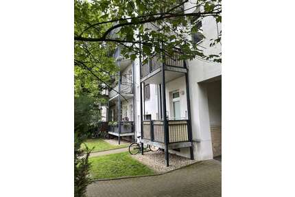 Wohnung zum Kaufen in Leipzig 85.000,00 € 42.44 m²