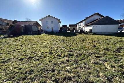 Wohnbaugrundstück in Pürgen - 335.000,00&nbsp;EUR Kaufpreis, ca.&nbsp; 0,00&nbsp;m&sup2; in Pürgen (PLZ: 86932)