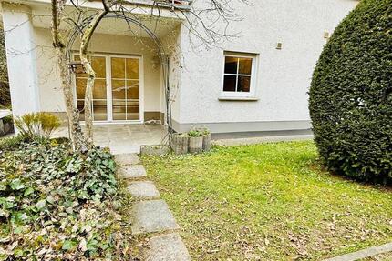 Charmante 3Zi.-Wohnung mit Terasse in Waldrandlage von Albshausen - Solms