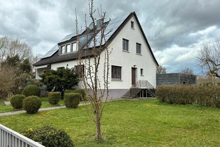 Ein Zwei Familien Haus - 369.000,00&nbsp;EUR Kaufpreis, ca.&nbsp; 172,00&nbsp;m&sup2; in Hohenroth (PLZ: 97618)