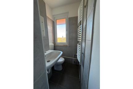 modernisierte 3-Raum-Wohnung im Zentrum von Köthen - Köthen (Anhalt)