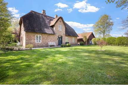 Haus zum Kaufen in Hörup 1.100.000,00 € 183 m²