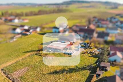 Haus zum Kaufen in Haarbach 340.000,00 € 173 m²