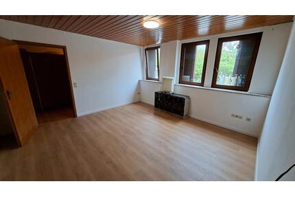 Vermietung 2-Zimmerwohnung - 500,00&nbsp;EUR Kaltmiete, ca.&nbsp; 50,00&nbsp;m&sup2; in Altensteig (PLZ: 72213)