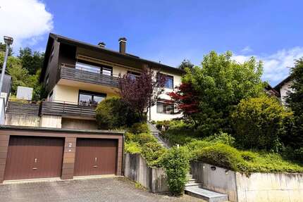 Haus zum Kaufen in Kämpfelbach - Bilfingen 649.000,00 € 244 m²