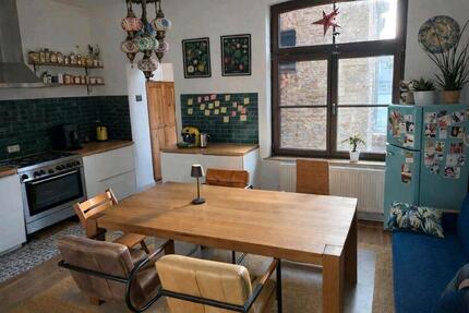 Zwischenmiete: Altbauwohnung in Kölner Innenstadt April bis Juli