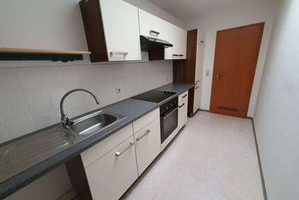 Wohnung zum Mieten in Plauen 290,00 € 62.07 m²
