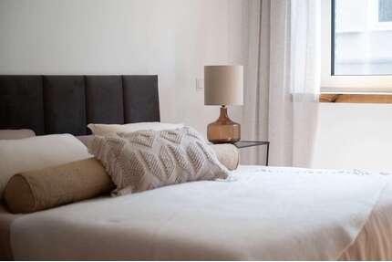 Wohnung zum Kaufen in Düsseldorf 1.149.000,00 € 128.07 m²