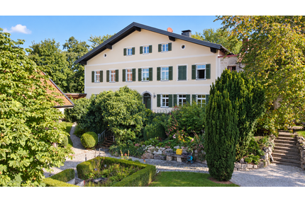 Haus zum Kaufen in Simbach am Inn 1.975.000,00 € 485 m²
