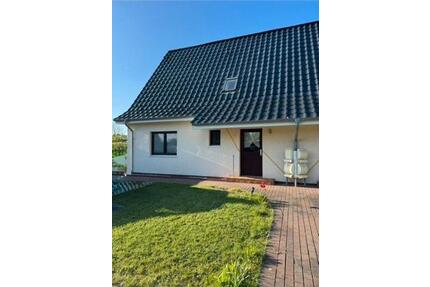 2-Zimmer-Single DG-Wohnung (42 qm) zu vermieten - Schuby