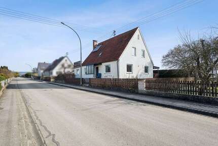 Haus zum Kaufen in Blindheim 249.000,00 € 152 m²