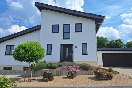 Einfamilienhaus (Bj. 2021) auf großem Grundstück mit Weitblick! - Kall