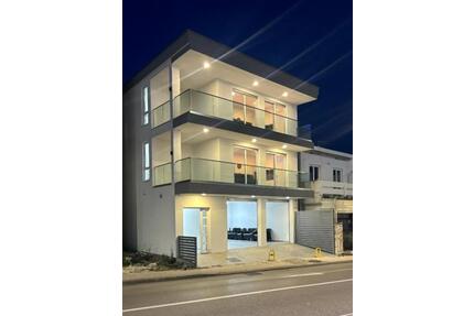 Montenegro ~ Eigentumswohnung im OG ~ im 2 -FH ~ Garage ~ Bj. 2025 ~ - Bad Hersfeld