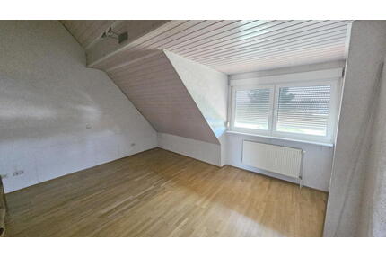 ObjNr:19704 - Gepflegtes 2- bis 3-Familienhaus mit großem Garten in Mannheim-Käfertal