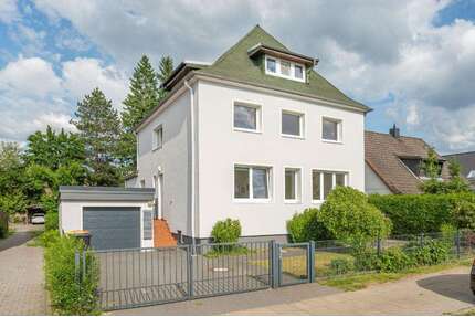 Haus zum Kaufen in Hamburg 990.000,00 € 232 m²