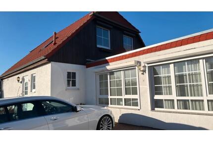 Einfamilienhaus - 1.600,00&nbsp;EUR Kaltmiete, ca.&nbsp; 140,00&nbsp;m&sup2; in Laage (PLZ: 18299)