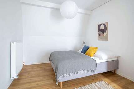 WG-Zimmer in Hamburg 976,00 € 16 m²